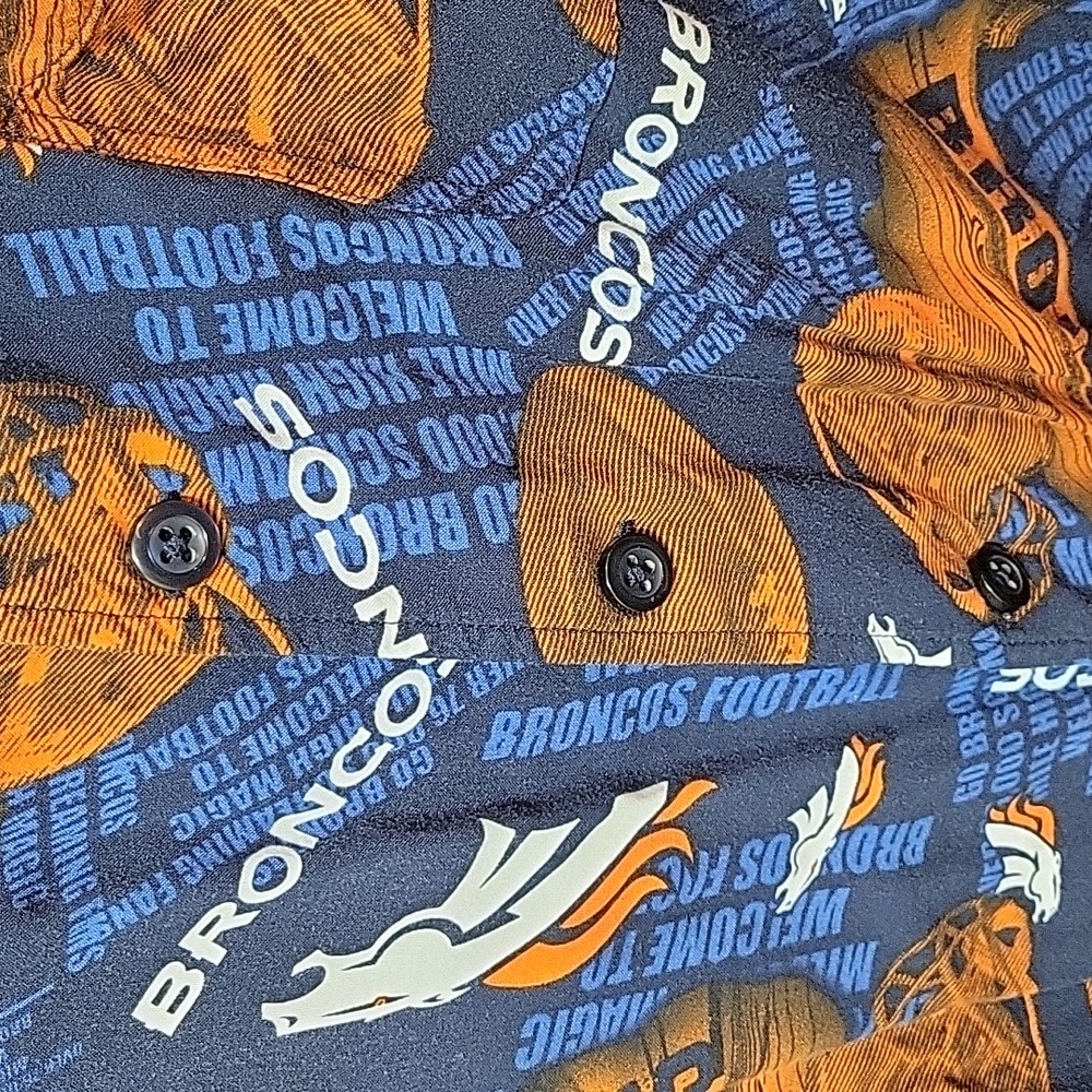 SOLD NFL Team Apparel Denver Broncos - Picture 6 of 9